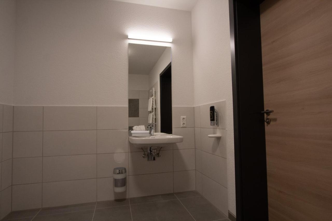 Central Hotel Wagenfeld Ngoại thất bức ảnh